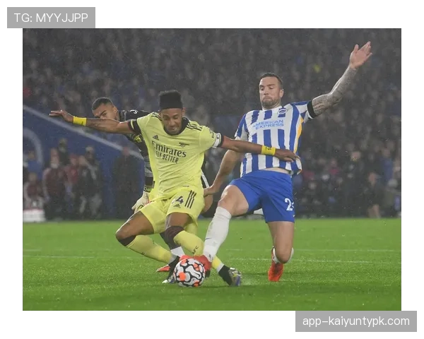 VAR判罚依据：什么情况下裁判必须看回放？