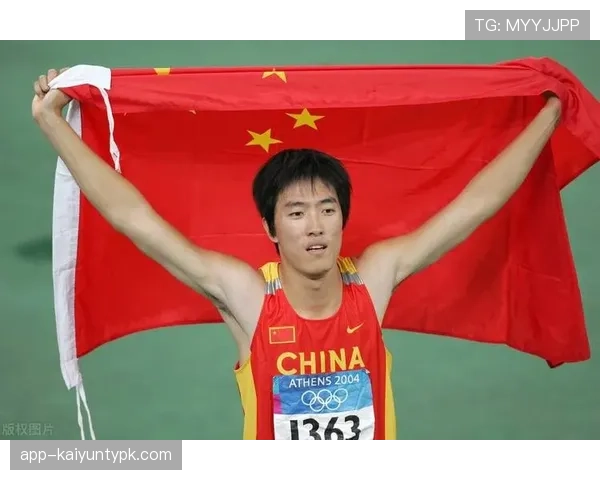 刘翔当年退赛那会儿，谁懂他脚上钉子拔出来直接进ICU的？