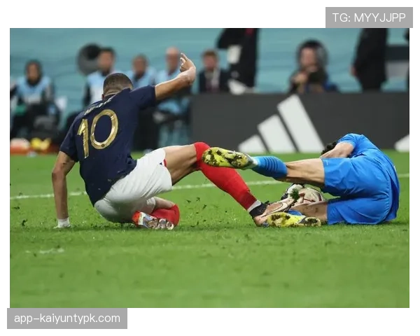 法国2-0战胜摩洛哥:2026世界杯1 4决赛进球过程与晋级回顾 法国2-0战胜摩洛哥:2026世界杯1 4决赛进球过程与晋级回顾